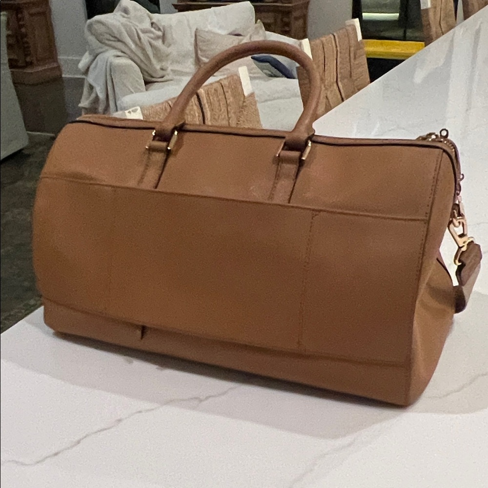 Michael Kors Leather Weekend Traveler - Picture 2 of 7